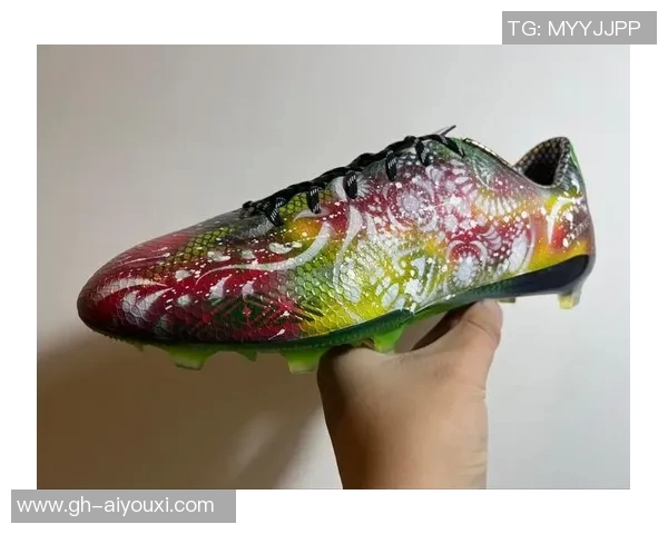 球星签名限量版足球鞋高清图鉴与独特设计赏析 球星签名限量版足球鞋高清图鉴与独特设计赏析