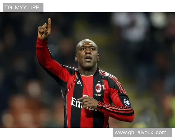 白袜足球球星的传奇之路 从青涩少年到世界级巨星的蜕变与荣耀